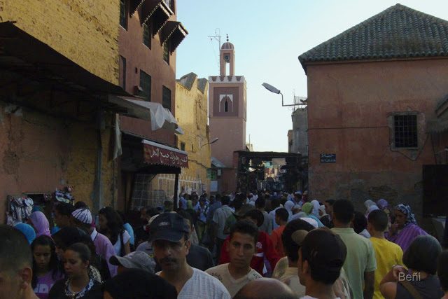 El bullicio de la medina de Marrakech