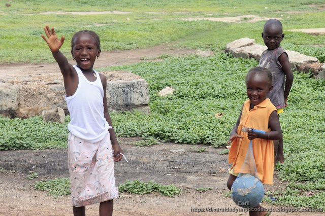 chiquillos en gambia