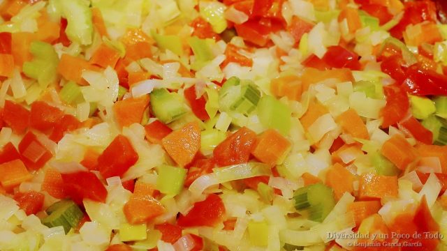verduras reogadas para la sopa de marisco islandesa